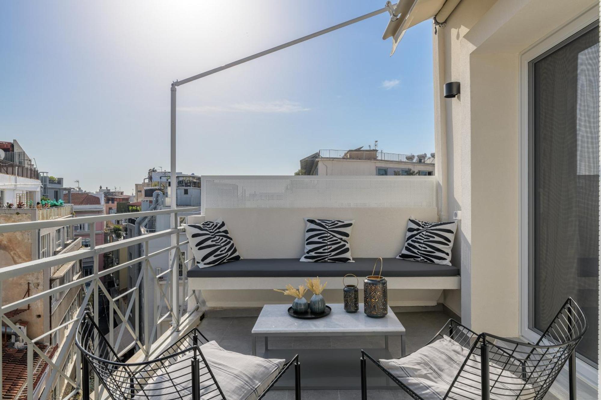 Central Sunny Loft With Plunge Pool Athen Eksteriør billede